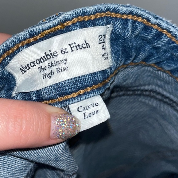 Abercrombie & Fitch Curve Love The Skinny High Rise Jeans Size 27/4S - Picture 5 of 11